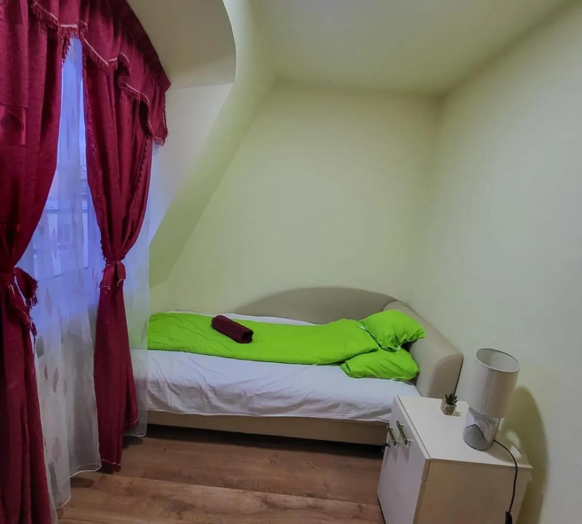 Ww House 2 Apartment Debrecen